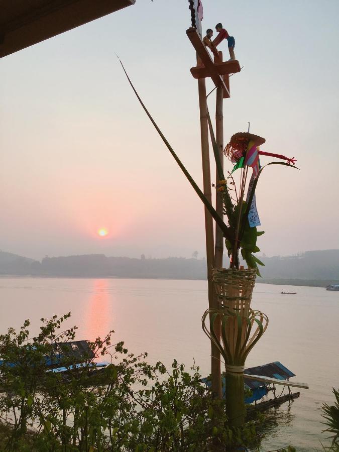 Baan Dongsak River View Sangkhla Buri Exterior photo